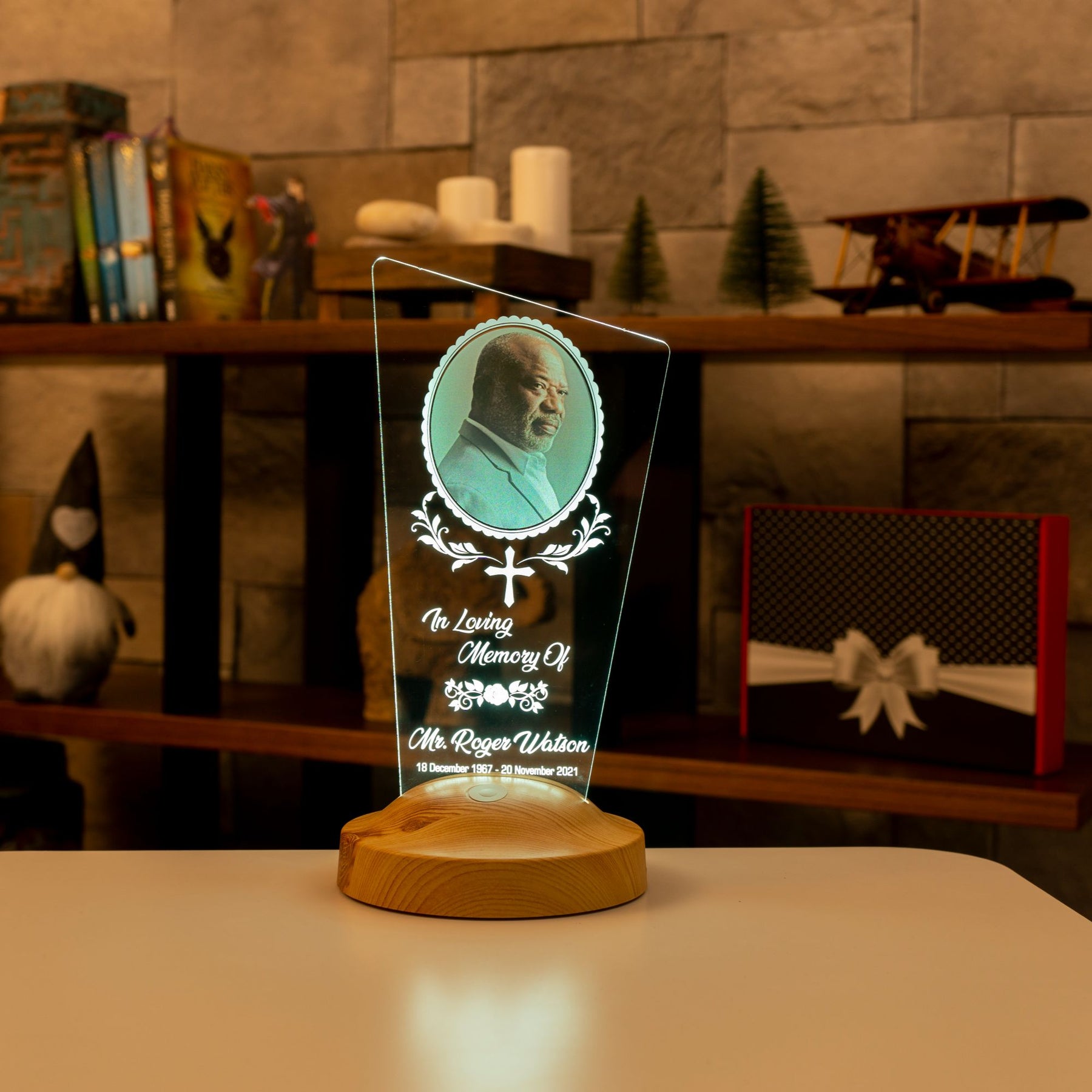 Celebration of Life Table Decoration | In Loving Memory Remembrance Light| Loss of dad | Loss of mom | Bereavement LED lamp
