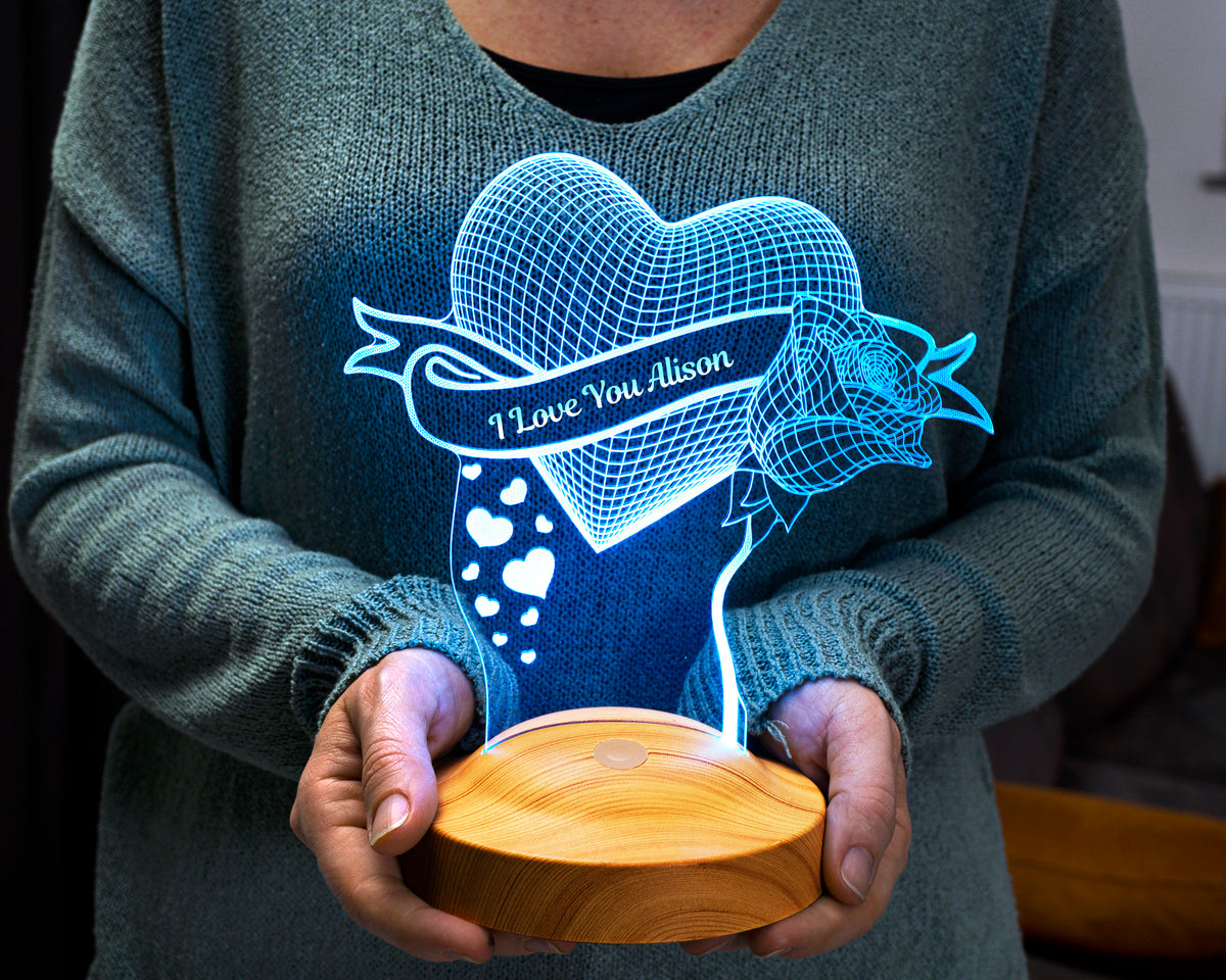 Heart with rose Personalized lamp with text of your choice