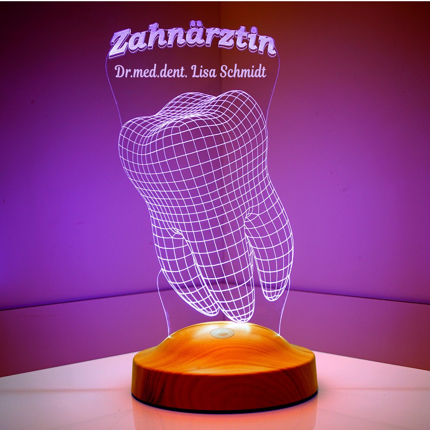 Personalized lamp with dentist engraving
