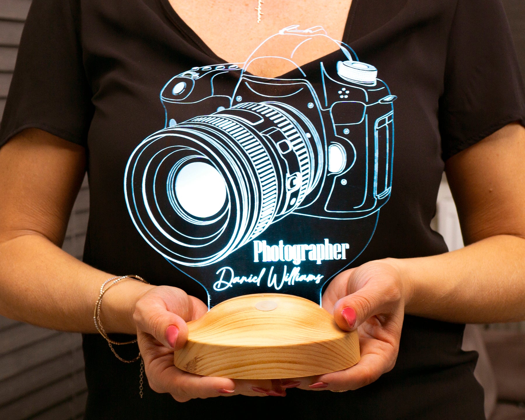 Photo camera LED lamp as a gift for photographers 3D illusion lamp