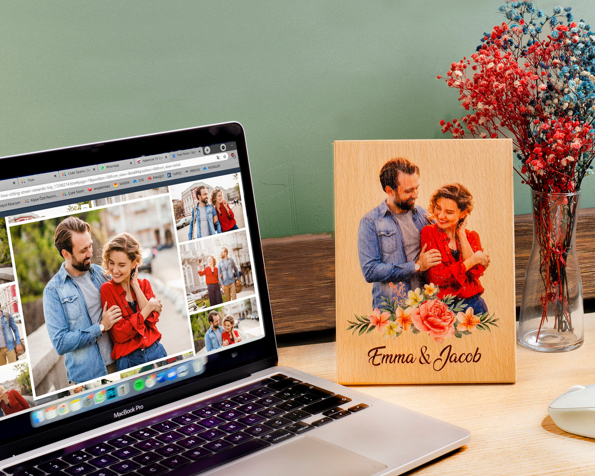 Personalized photo gift on solid wood for special moments of happiness 15x21cm