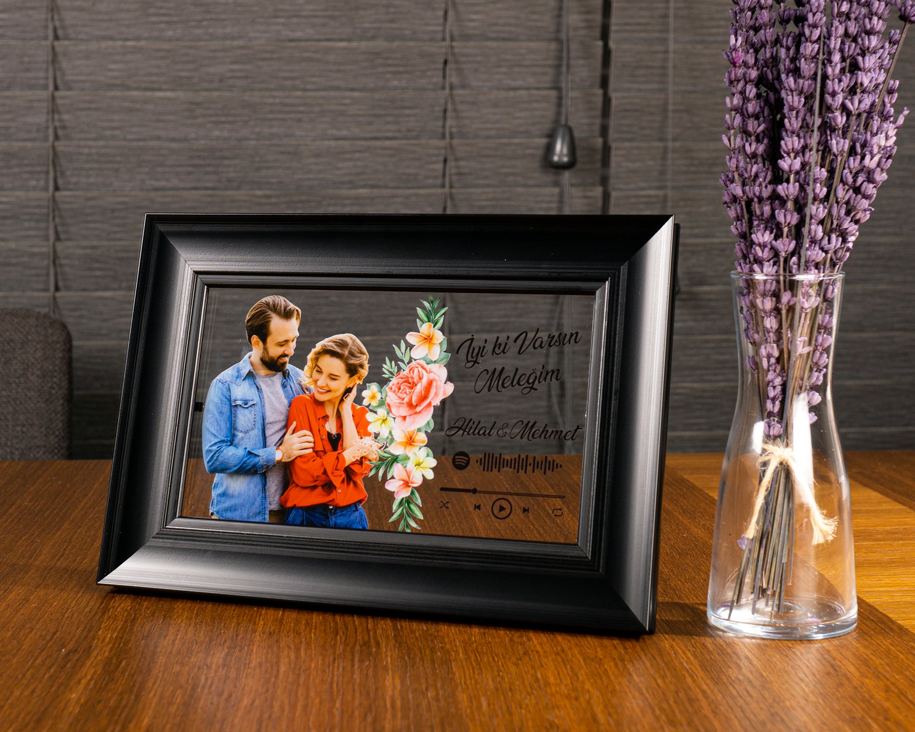 Personalized deco standee Spotify song sign high quality UV print wooden standee & gift box