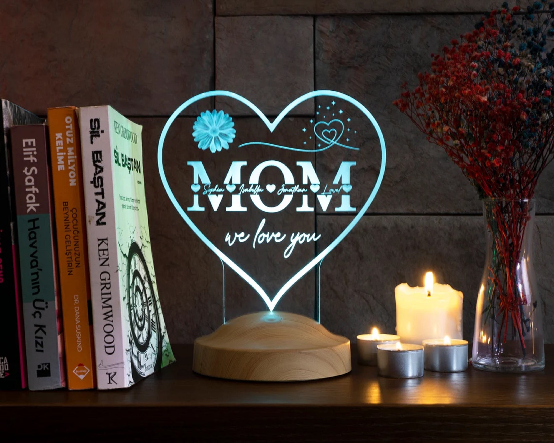 heart-shaped personalized LED gift lamp for mother, mom with high-quality laser engraving as a mother's day gift 