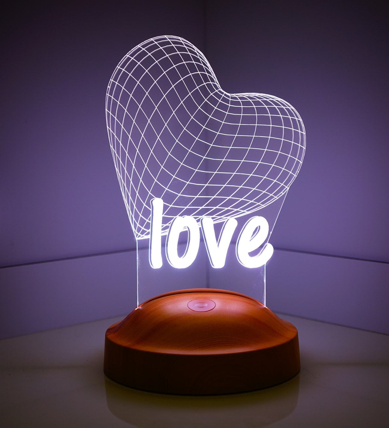 Heart Love Personalized lamp with text of your choice