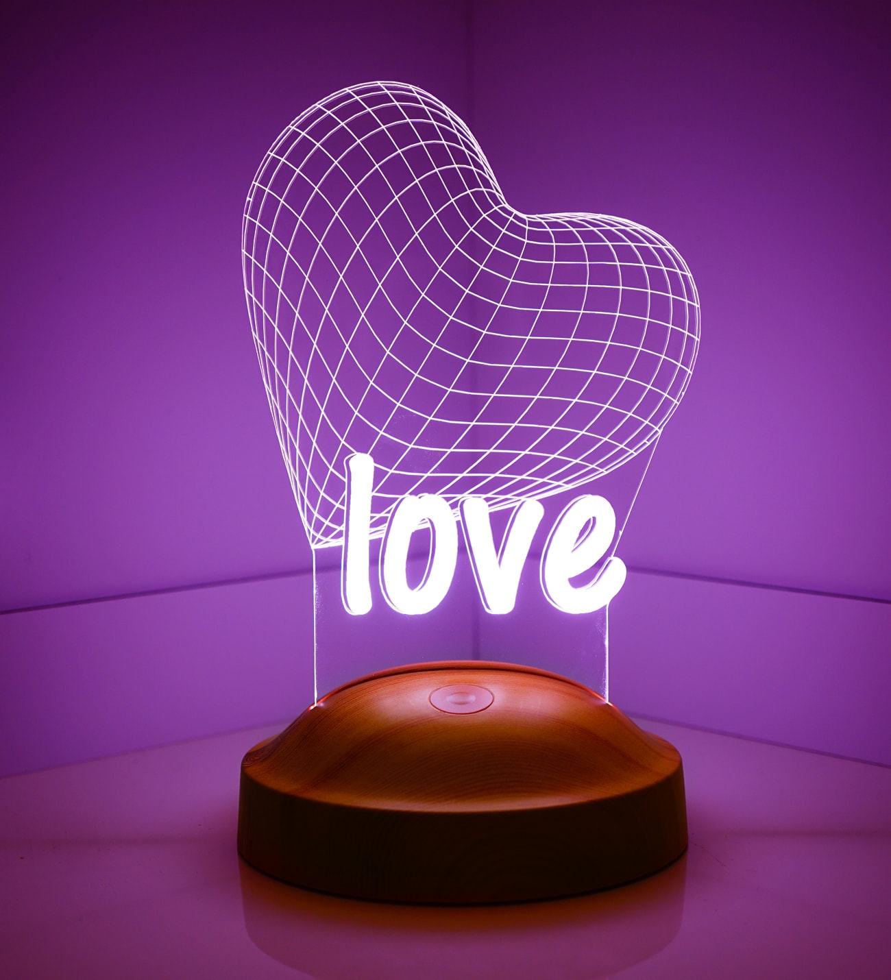 Heart Love Personalized lamp with text of your choice