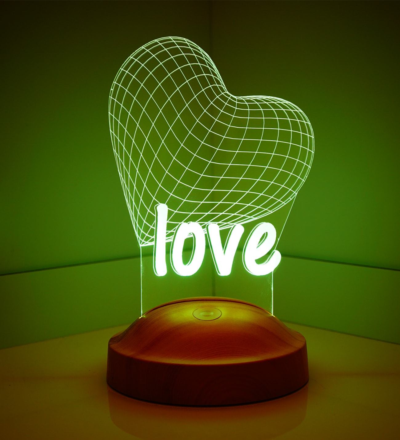 Heart Love Personalized lamp with text of your choice